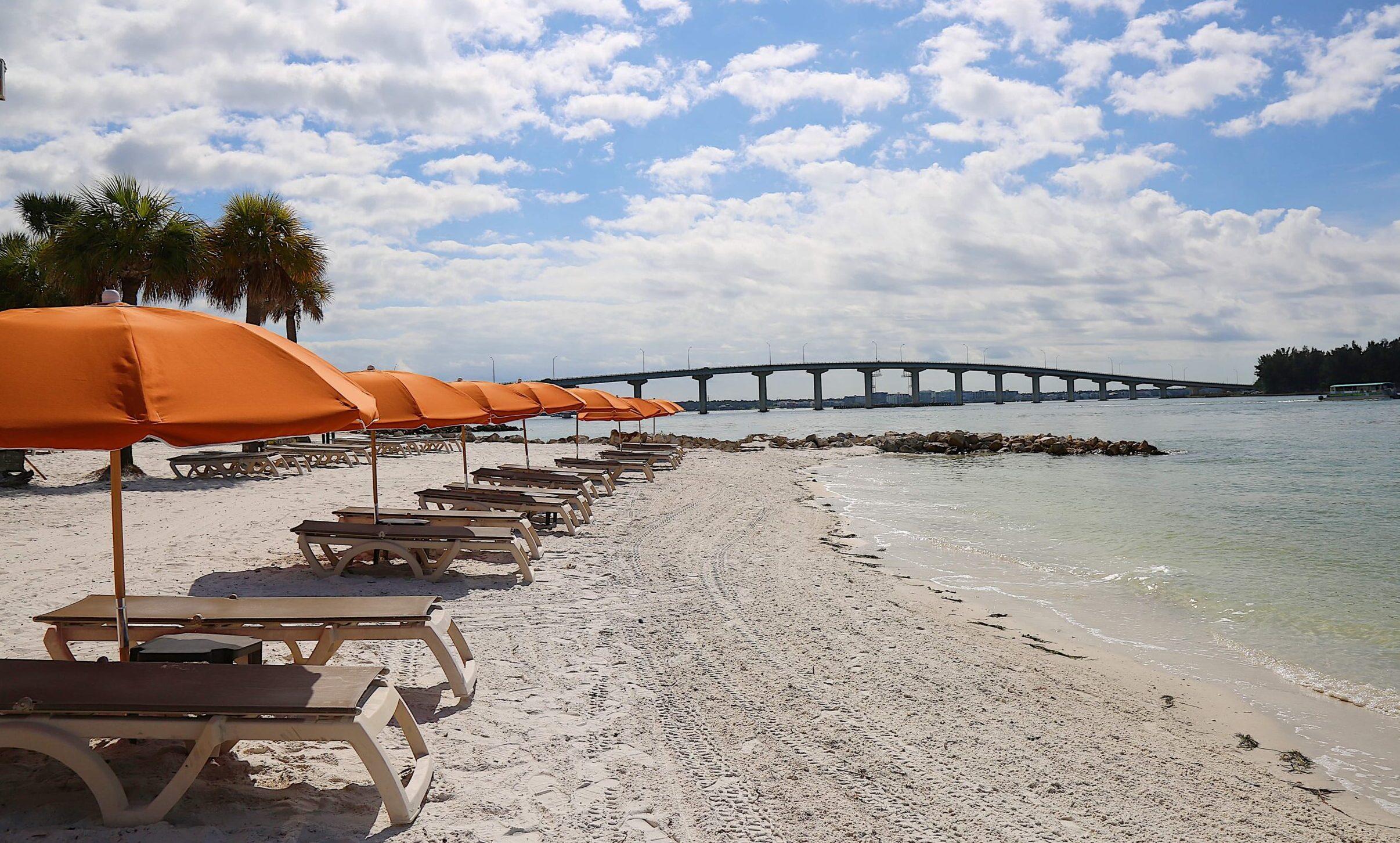 Winter The Dolphin'S Beach Club, Ascend Hotel Collection Clearwater Beach Exterior photo